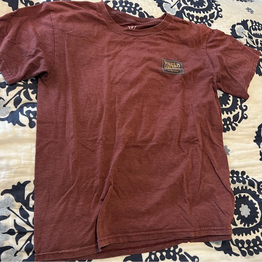 Vissla red burgundy boys tee